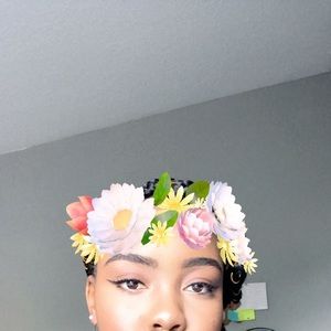 Meet your Posher, Yolanda